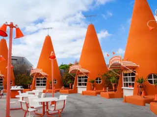 Cozy Cone Motel