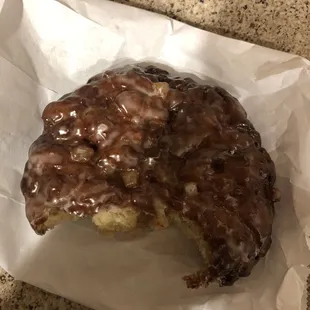 HUGE &amp; DELICIOUS apple fritter (sorry couldn&apos;t resist)
