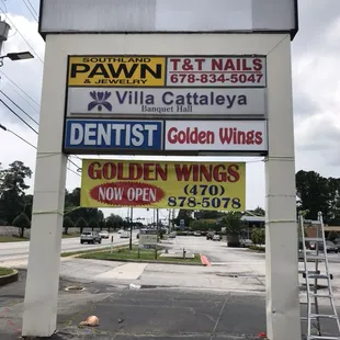 Morrow crossing shopping center. In between BP and Chevron gas stations.