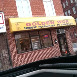 ramen and noodles, outside