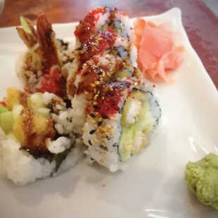 Shrimp tempura roll