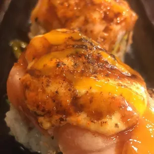 This is one of the best sushi rolls I've ever eaten! It's a baked sushi roll!