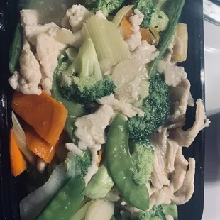 Moo Goo Gui Pan. 2/10.