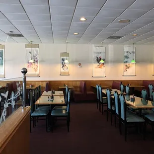 the interior of a restaurant