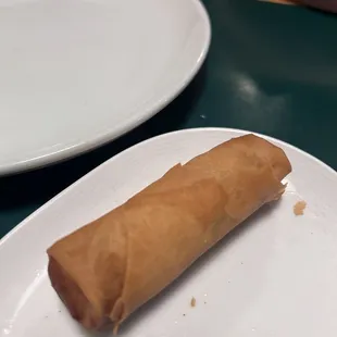 Vegetable Egg Roll (2 per order).