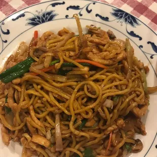 Chicken lowmein