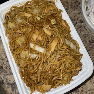 Chicken lo mein (large)