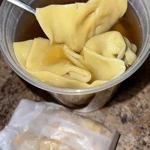 Wonton soup