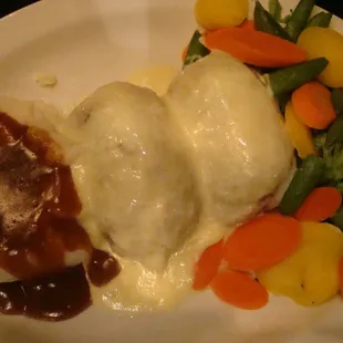Chicken Cordon Blu with steamed veggies and mashed potatoes