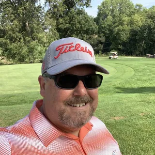 Mike M.