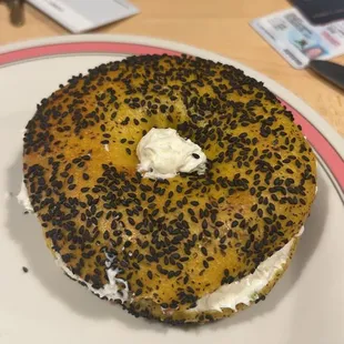 Goldie Bagel &amp; Scallion Cream Cheese