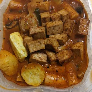 Tteobokki (korean rice cakes) with added tofu