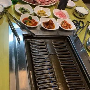 BBQ combo that serves 5