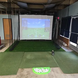 Currently using the Skytrak golf simulator.