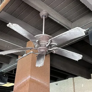 Fans above ticket line area. Would be awesome if they were clean and functioning!