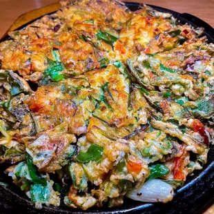 Haemul pajeon Seafood And Scallion Pancake