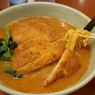Tonkatsu Tan Tan Ramen