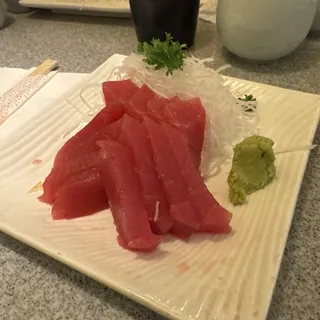 Tuna Sashimi (9 Pcs. )