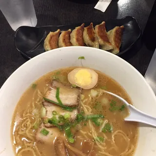 Tonkotsu Soy Sauce Ramen
