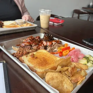 Mama Gomezs Sampler Plate