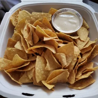 Chips & Queso