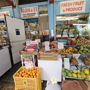 Entrance on Kekaulike Street