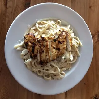 Fettuccine Alfredo