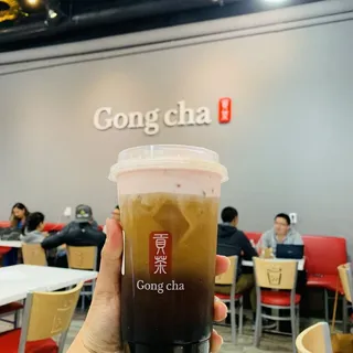 Strawberry Milk Foam Tea