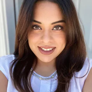 Claudia C.