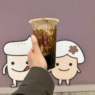 Dirty Brown Sugar Oolong Tea Latte Cold