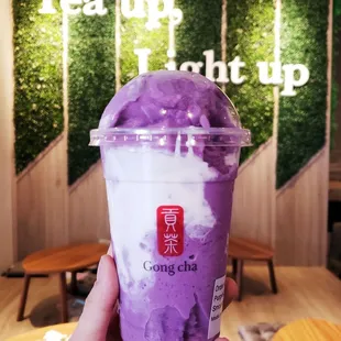 Purple Sweet Potato Smoothie || IG: @misspiggyeats