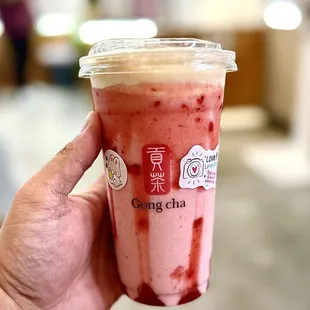 Crème Brulee Strawberry Smoothie