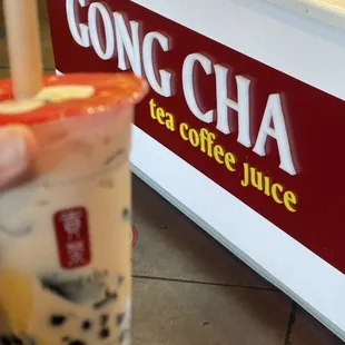 Earl Grey Milk Tea with 3J (Grass Jelly, Pudding, &amp; Boba)