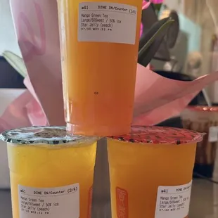 Mango green tea with rainbow jelly &amp; coconut jelly.