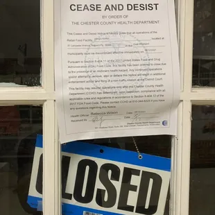Looks closed by the county health dept. Photo taken yesterday, does anyone have more info on what happened?
