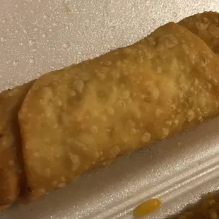 Egg roll - usual size but just ok!