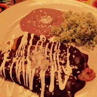 Enchiladas Con Mole