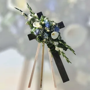 White &amp; blue flowers, wooden Funeral cross