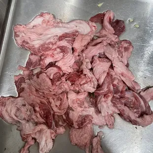 El día de ayer 12/31/2023 compré 10 libras de carne para asar, 3 libras de grasa muy horribles carne.