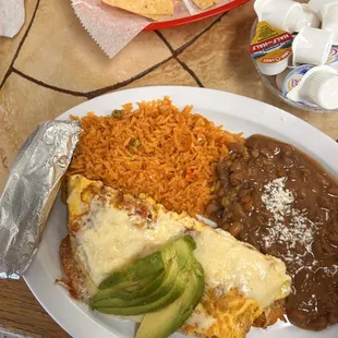 Omelette with cheese, avocado, and bacon