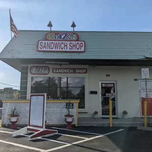 Gonzo's Sandwich Shop, Tampa