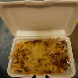 Chili cheese fries