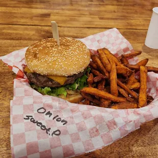 Onion burger served with sweet potatoes