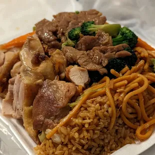 Teriyaki chicken and beef broccoli