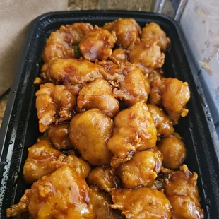 fried chicken wings, chicken wings and fried chicken, food, chicken wings, fried chicken, bbq chicken, chicken, poultry, bbq wings