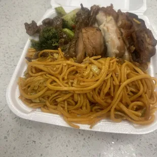Beef Broccoli &amp; Mushroom Chicken