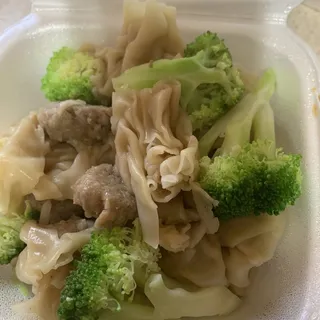 Szechwan Style Wonton (10)*