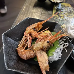 Fried shrimp heads