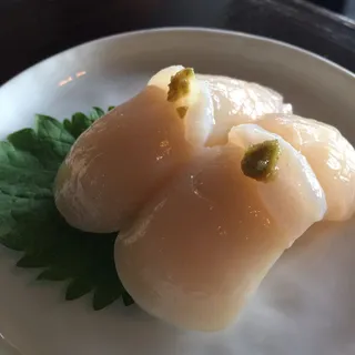 Jumbo Scallop Sushi