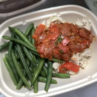 Chicken with green beans.
